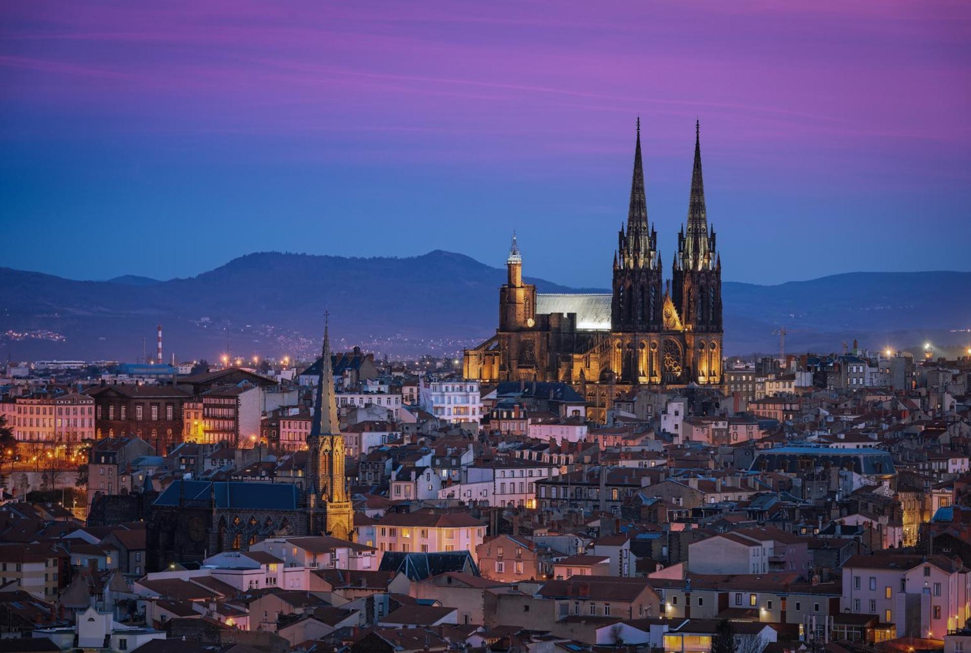 Proche De Clermont-ferrand Apartment *